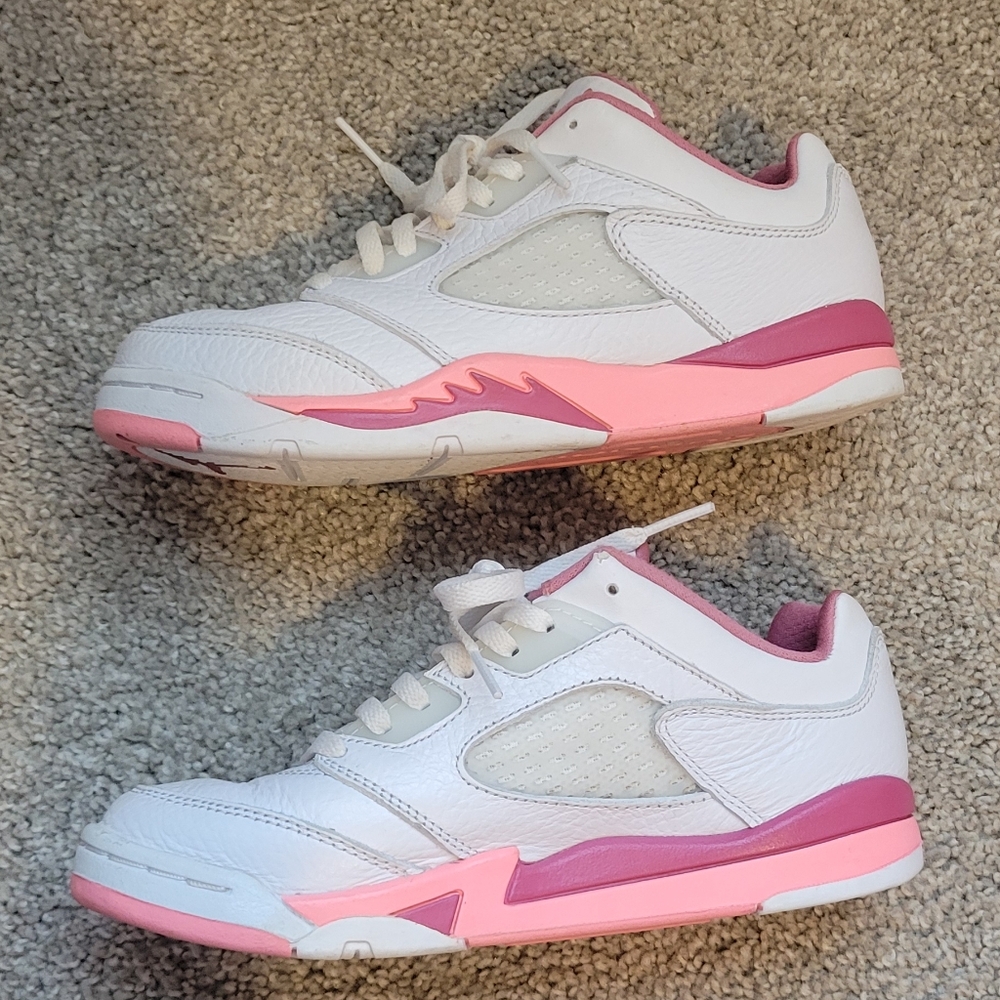 Shoes - Picture 6 of 7